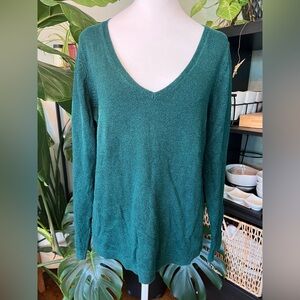 Old Navy long sleeve v neck metallic sweater Size L